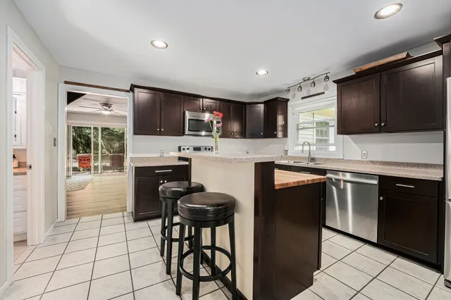 $399,900 | 8882 South Osborn Avenue, Fremont, MI 49412