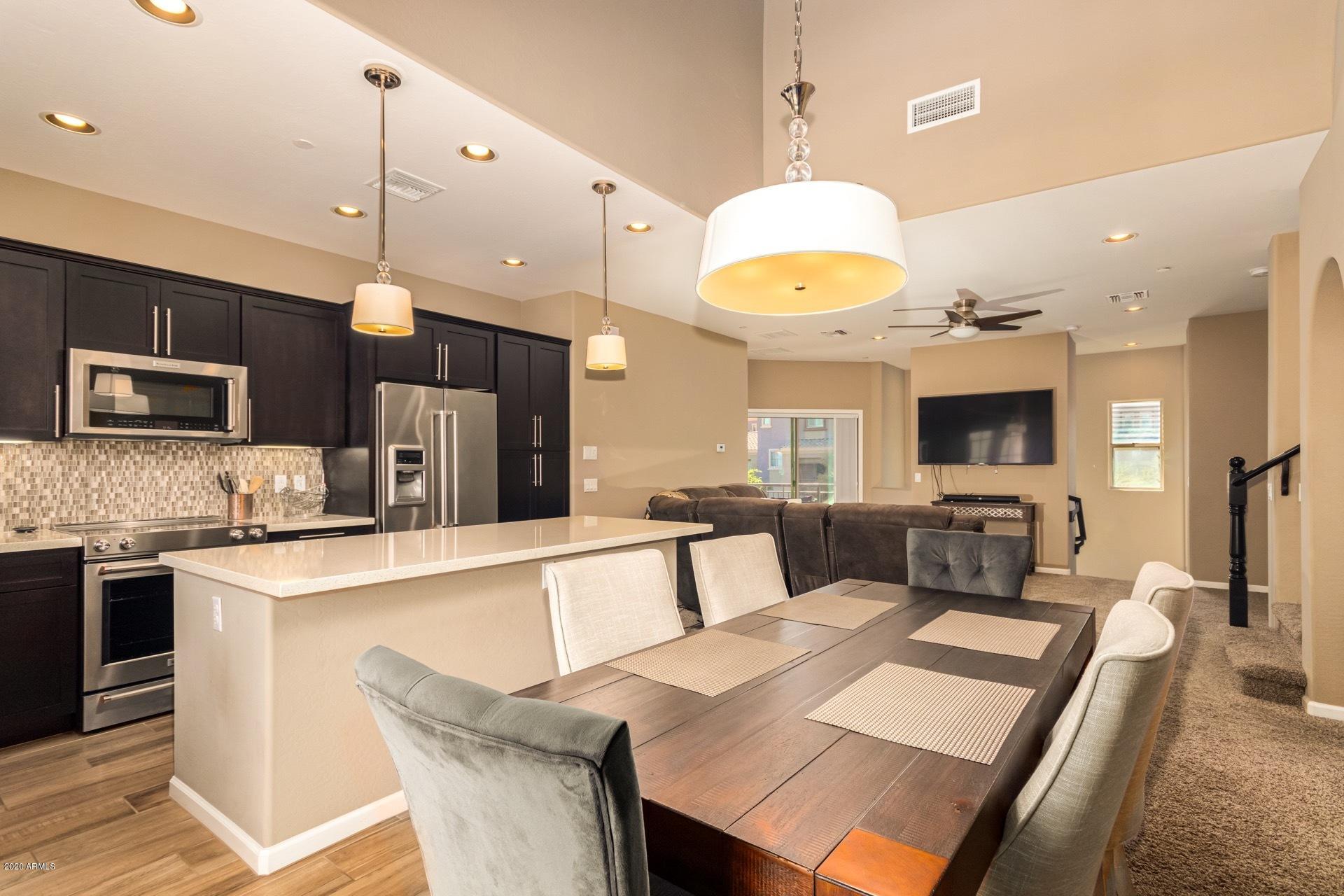 3935 East Rough Rider Road, Unit 1258 Phoenix, AZ 85050 - Photo 8 of 32 Kitchen & Dining
