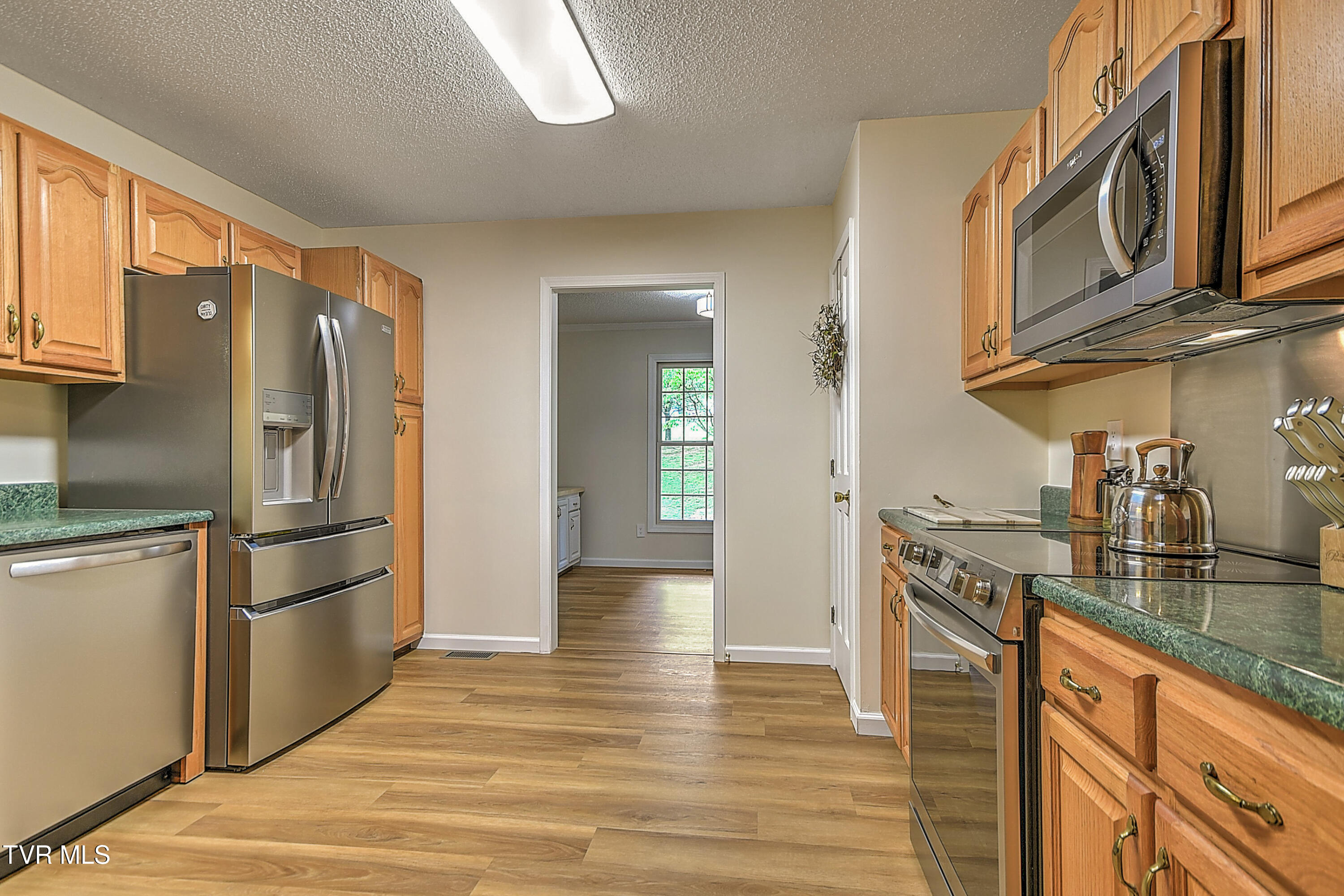 145 Zeb Grindstaff Road Elizabethton, TN 37643 - Photo 23 of 68 145 Zeb Grindstaff JV-24