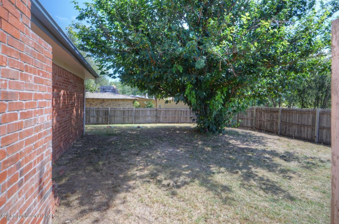 25 Kendall Road Amarillo, TX 79124 - Photo 18 of 19 backyard