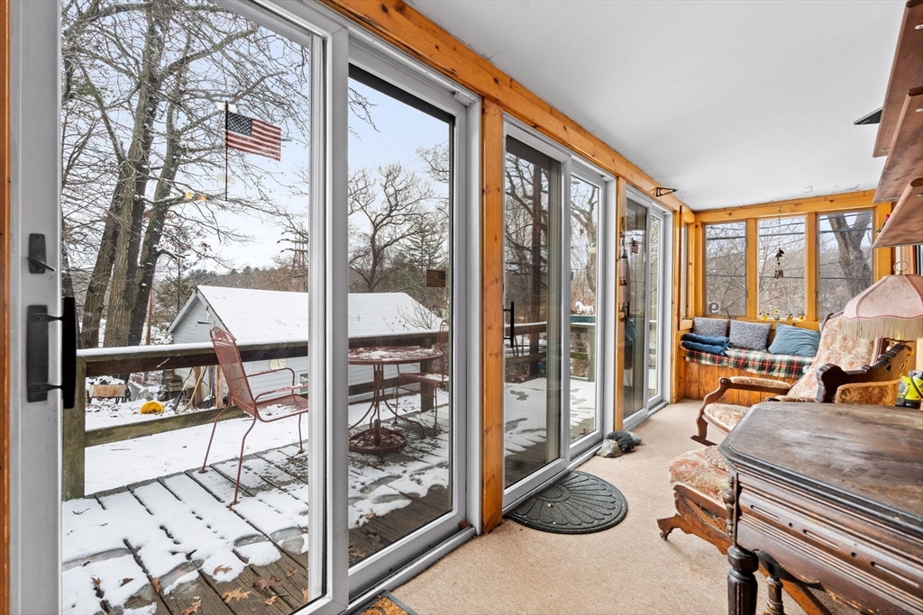 9 Castle Rock Road Saugus, MA 01906 - Photo 6 of 31 Gallery Image 6
