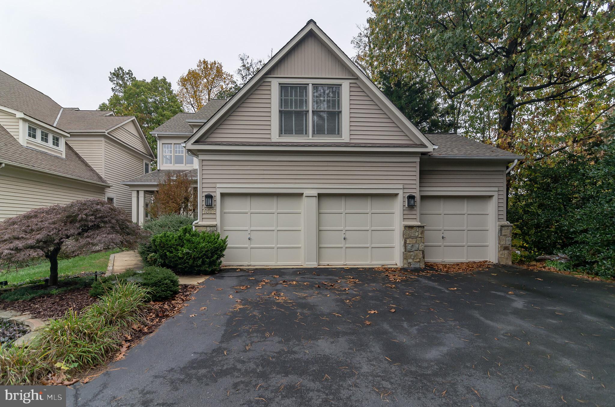 1332 Red Hawk Circle Reston, VA 20194 - Photo 2 of 31