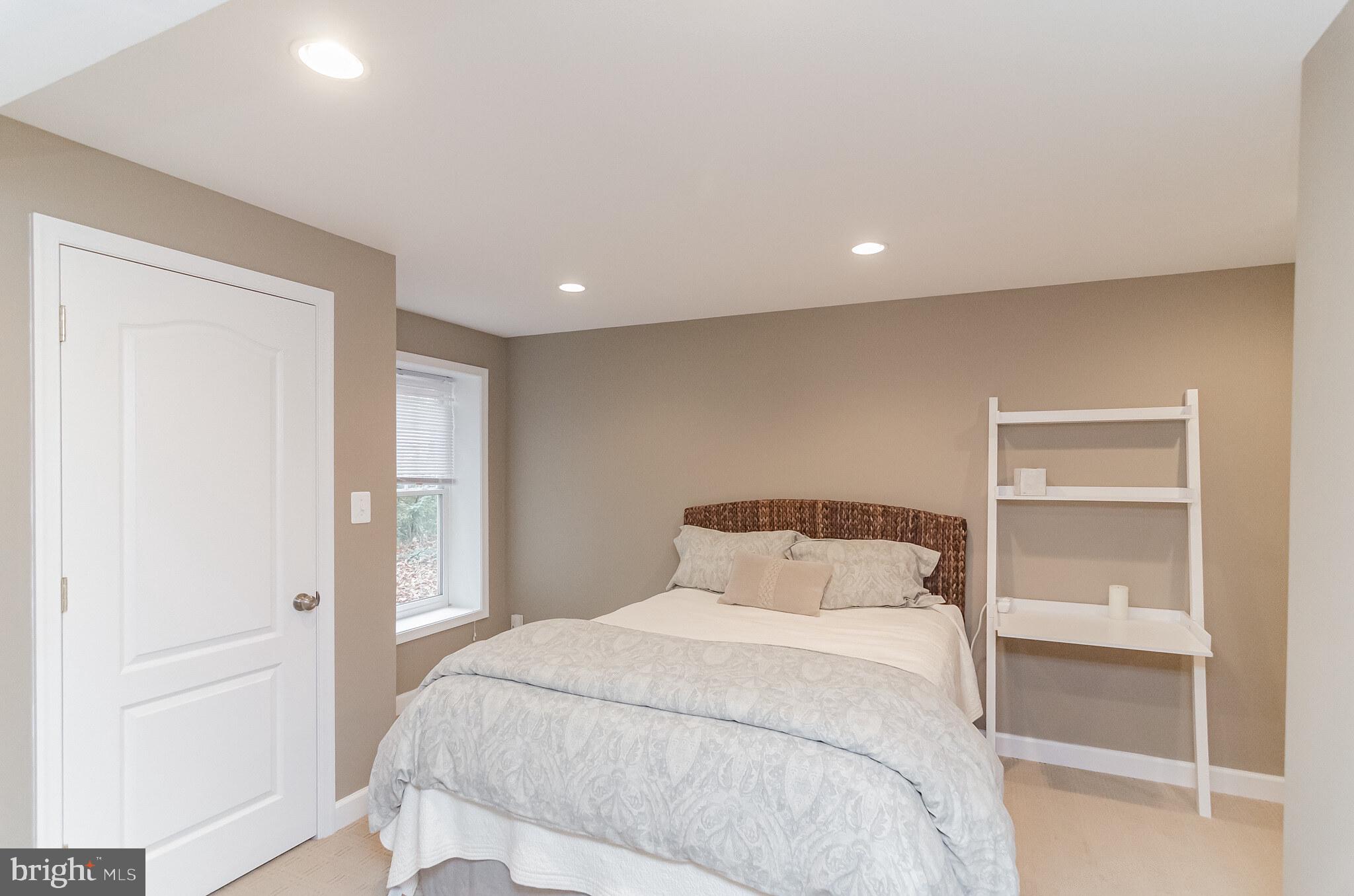 1332 Red Hawk Circle Reston, VA 20194 - Photo 25 of 31