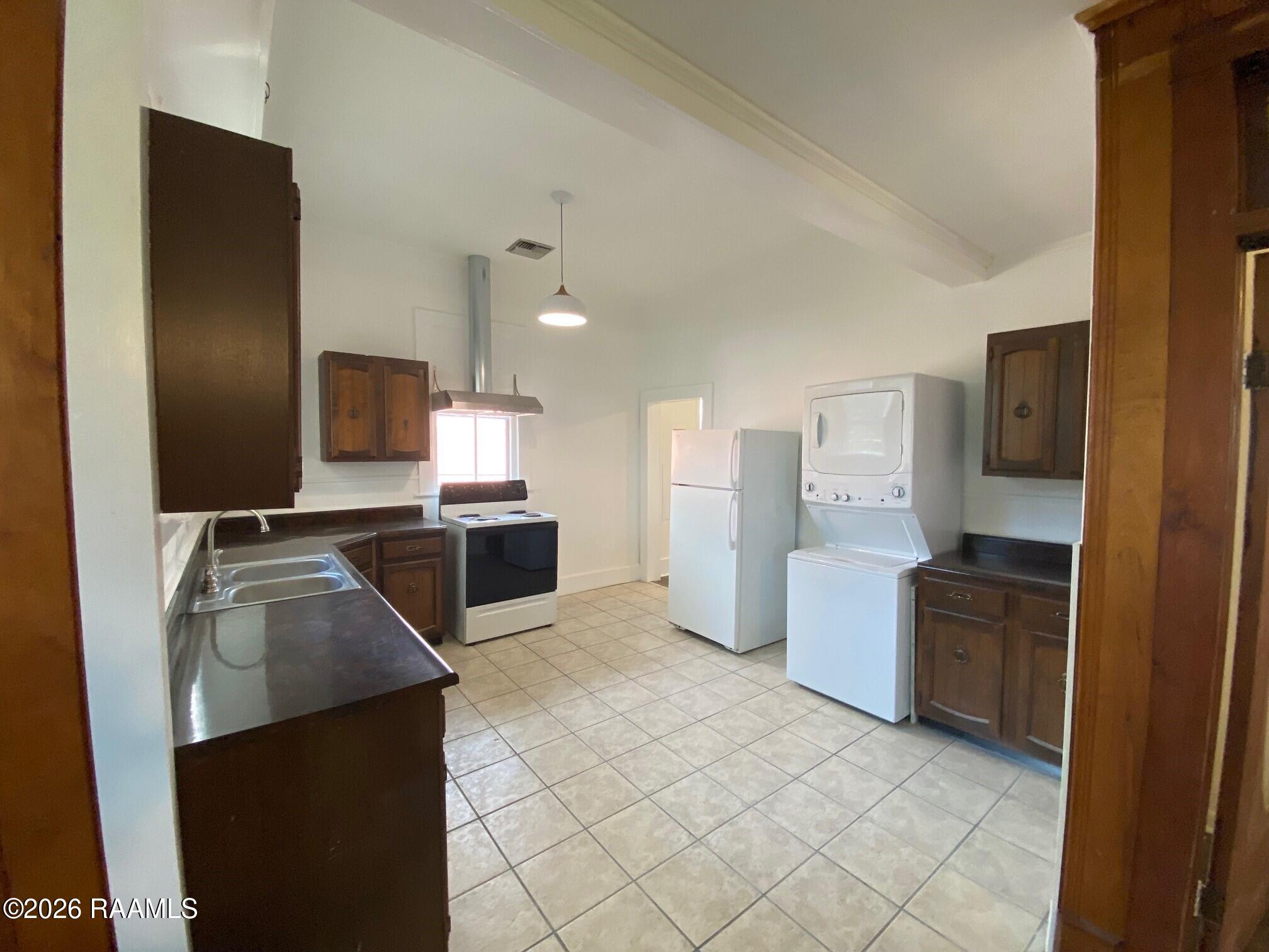 519 Madison Street Lafayette, LA 70501 - Photo 33 of 35 Kitchen2