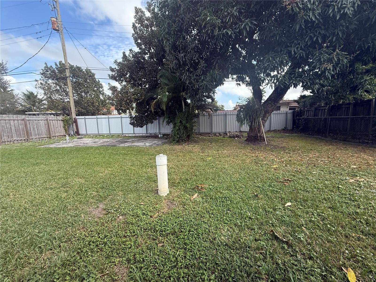 1001 Southwest 72nd Court Miami, FL 33144 - Photo 4 of 11