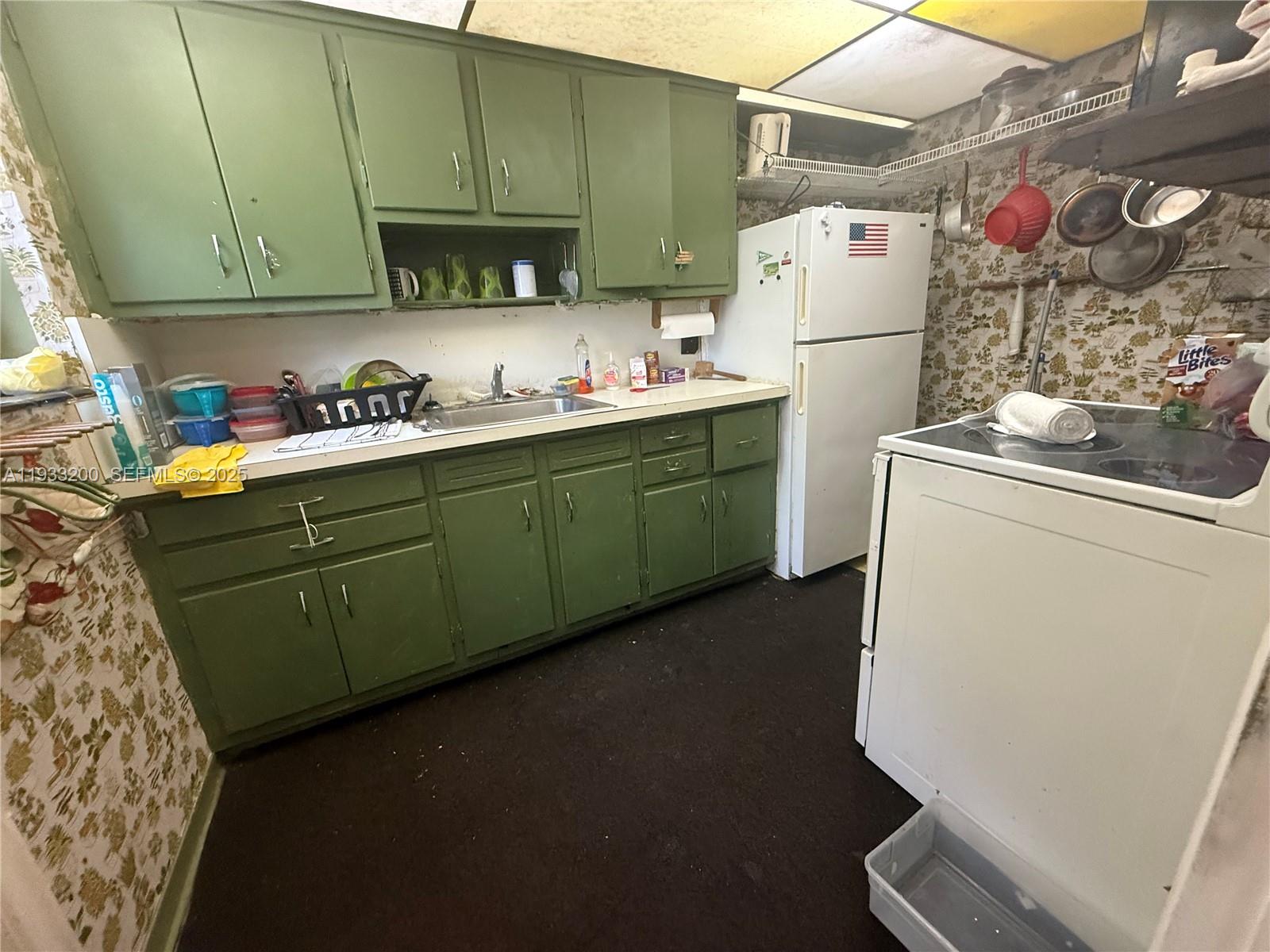 1001 Southwest 72nd Court Miami, FL 33144 - Photo 7 of 11