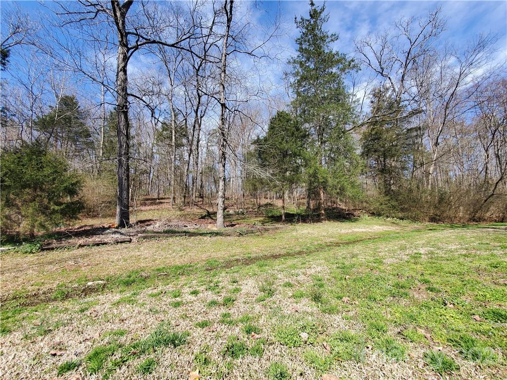 17073 St Martin Road Albemarle, NC 28001 - Photo 5 of 26 Gallery Image 5