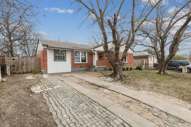 $249,000 | 10710 Joaquin Drive, Dallas, TX 75228