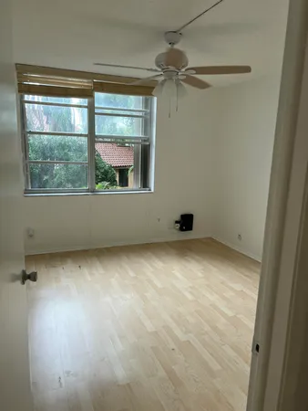 $2,400 | 9470 Live Oak Place, Unit 204, Davie, FL 33324