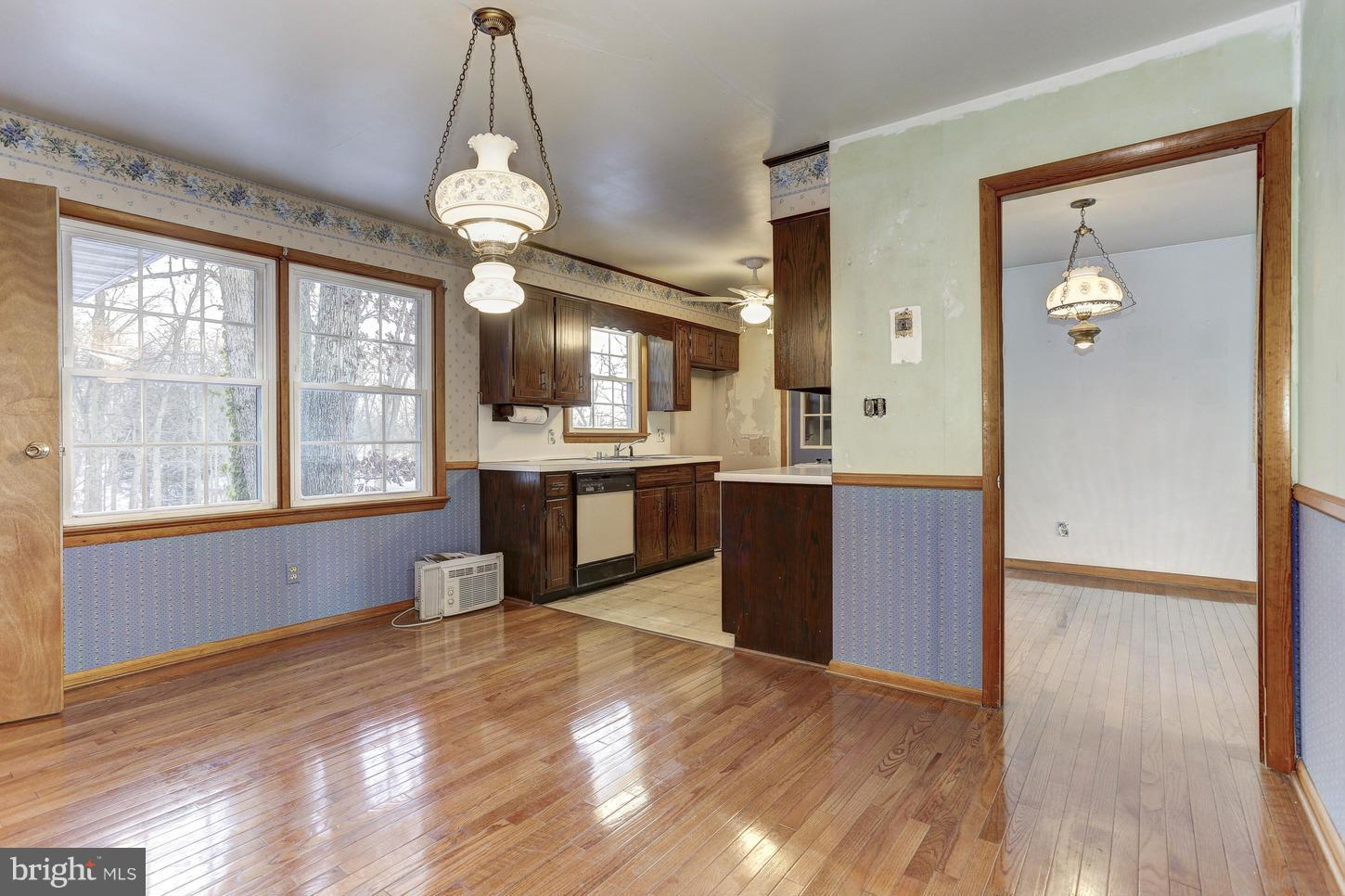 3963 Baptist Road Taneytown, MD 21787 - Photo 5 of 29 Dining Room