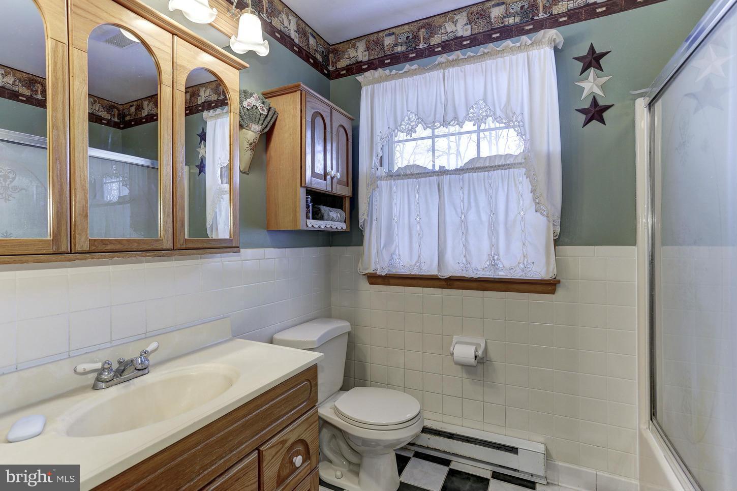 3963 Baptist Road Taneytown, MD 21787 - Photo 10 of 29 Bath
