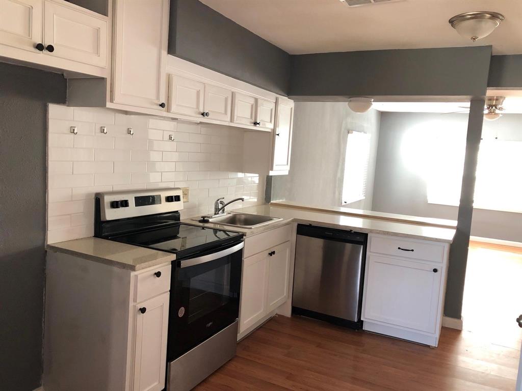 620 East Sears Street Denison, TX 75021 - Photo 6 of 19