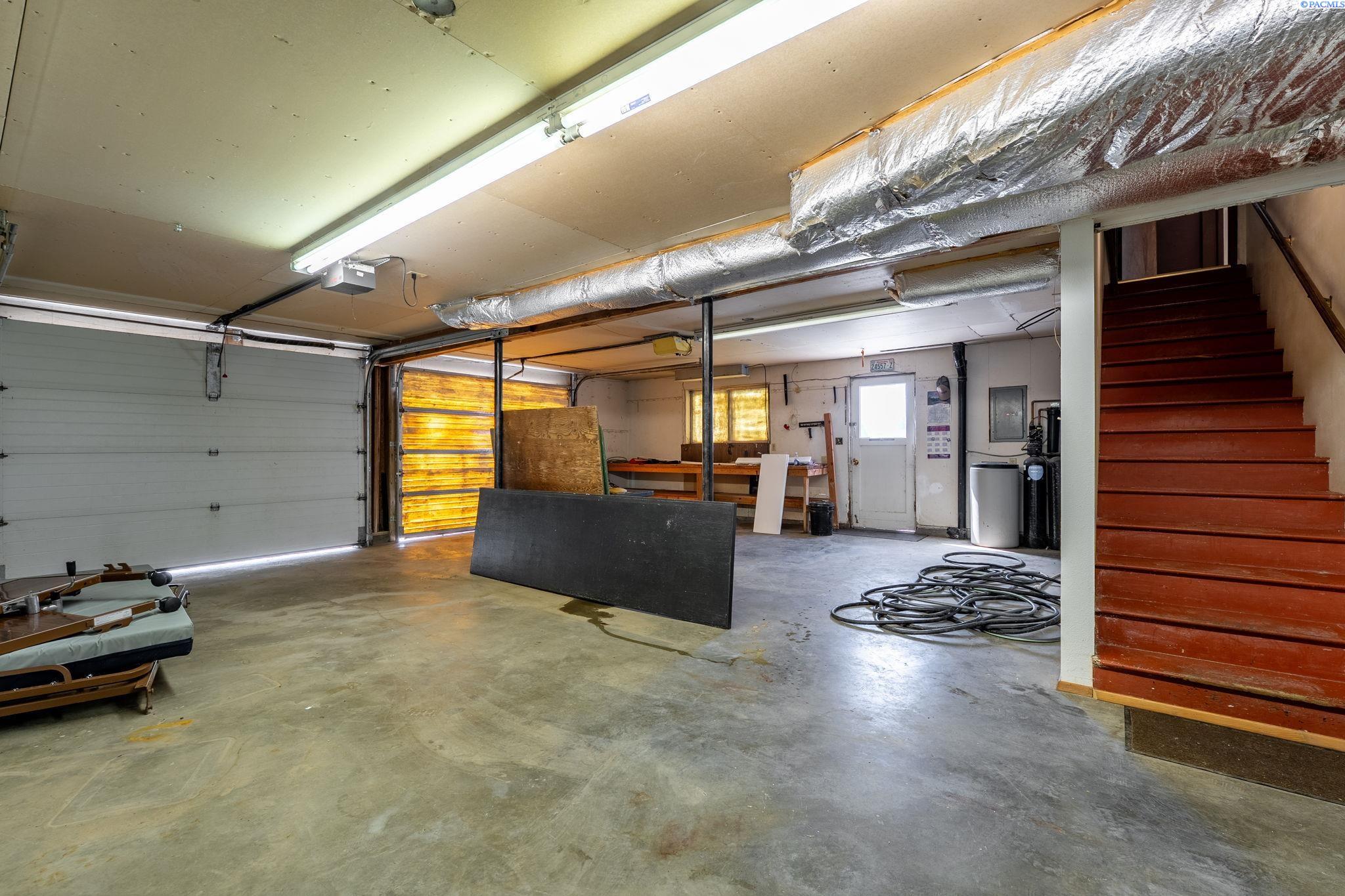 179301 West Hanks Road Grandview, WA 98930 - Photo 19 of 23 Gallery Image 19