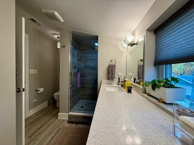 $399,999 | 9847 South Millard Avenue, Evergreen Park, IL 60805