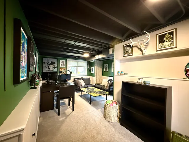 $399,999 | 9847 South Millard Avenue, Evergreen Park, IL 60805