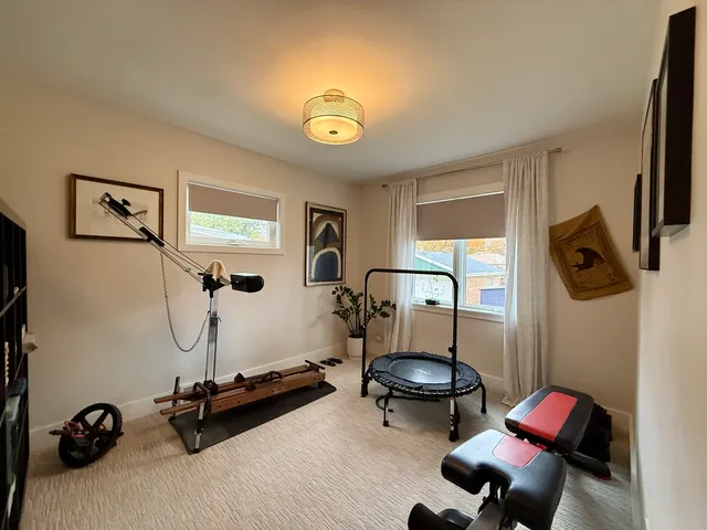 $399,999 | 9847 South Millard Avenue, Evergreen Park, IL 60805