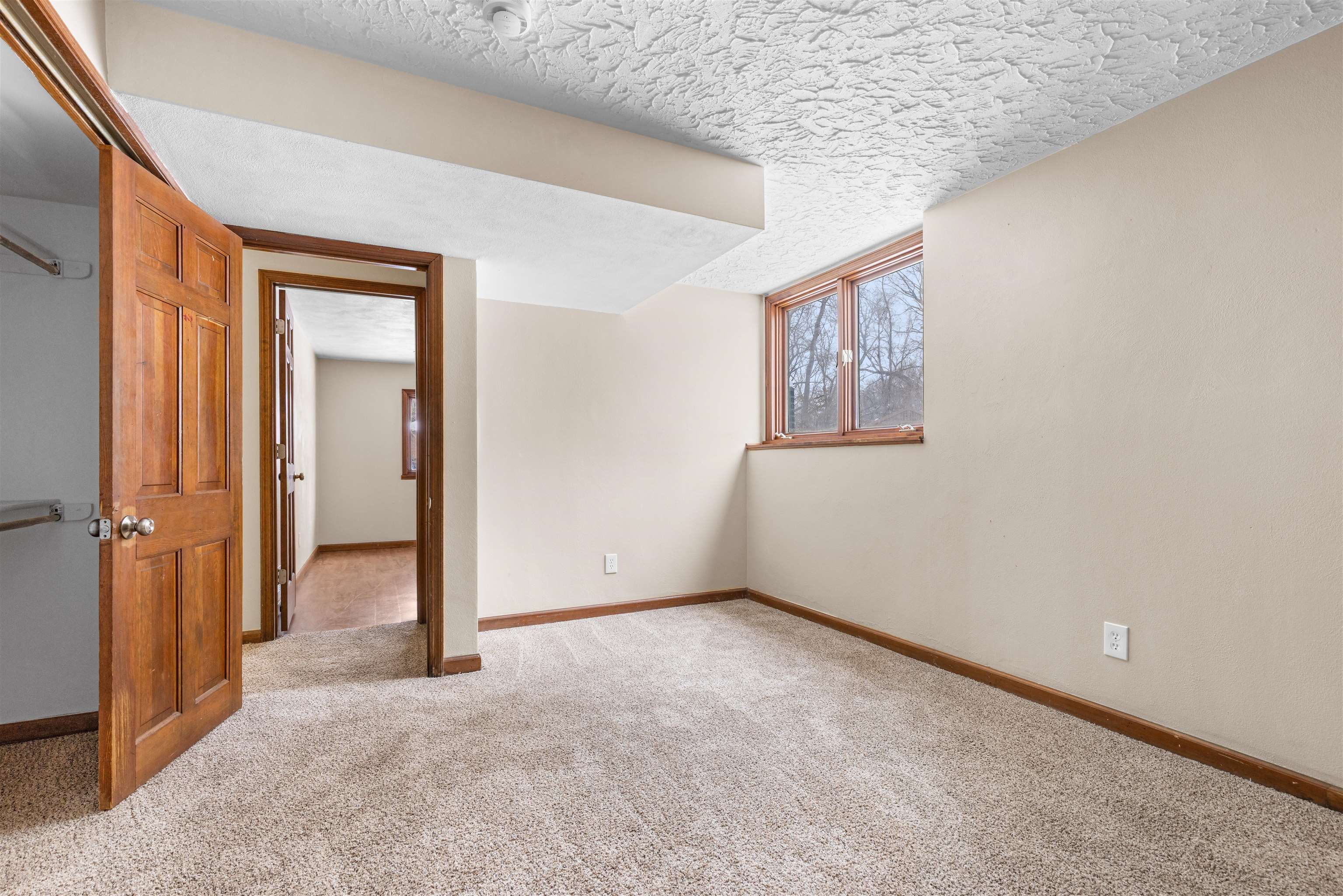 11738 Southgate Road Roscoe, IL 61073 - Photo 3 of 27