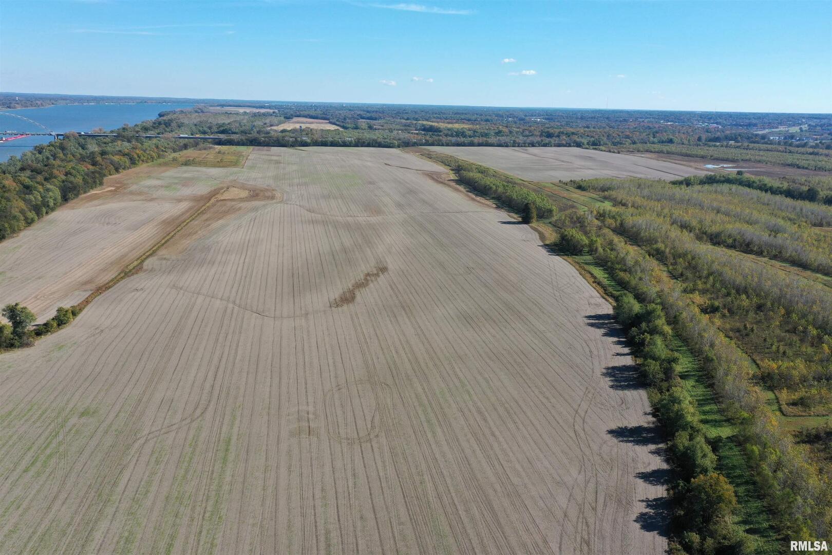 5465 Noble Road Paducah, KY 42001 - Photo 20 of 60 an aerial view of beach and ocean