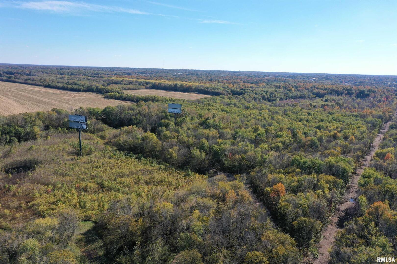 5465 Noble Road Paducah, KY 42001 - Photo 37 of 60 an aerial view of mountain with trees
