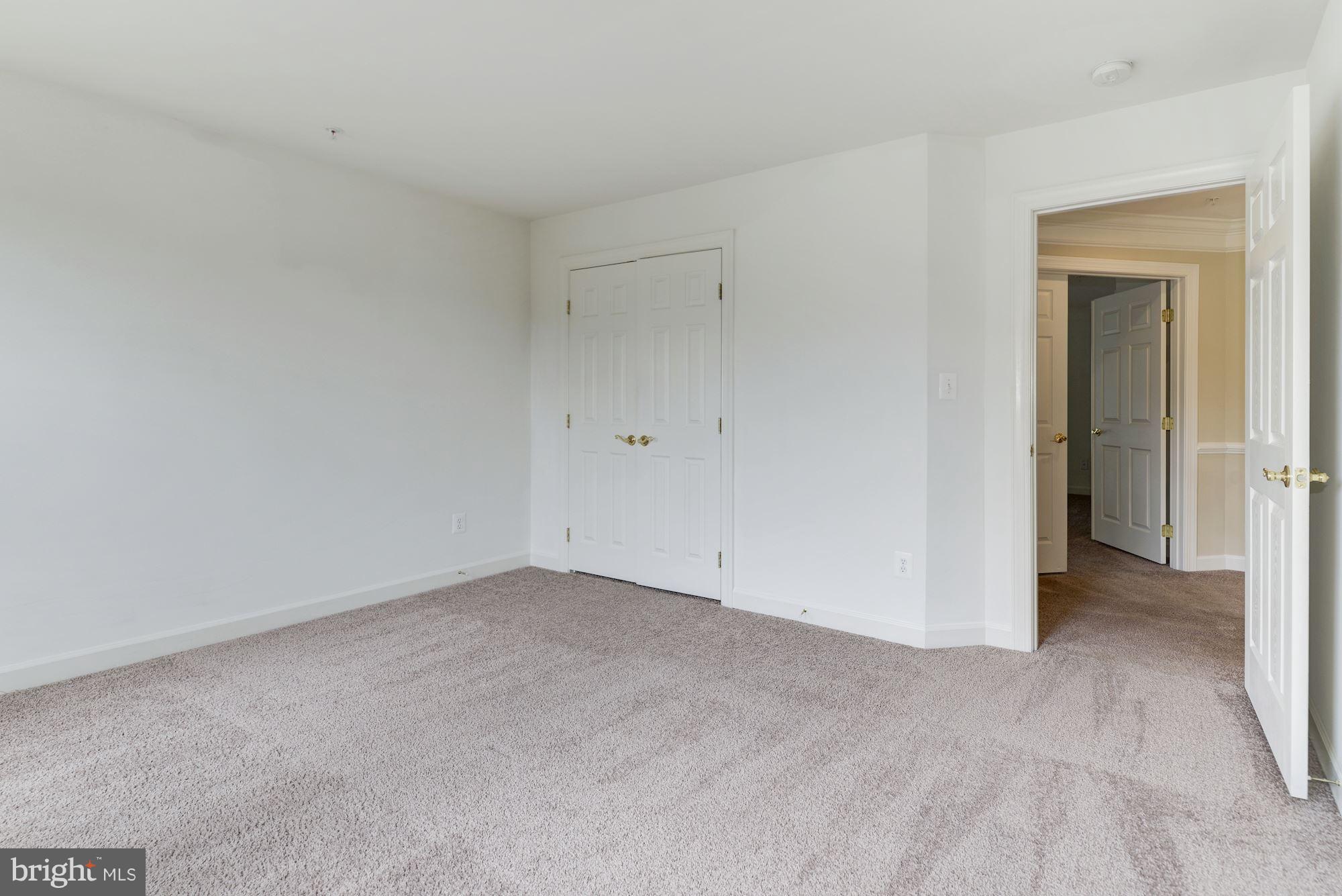 407 Potomac Ridge Drive Fort Washington, MD 20744 - Photo 20 of 30 a view of an empty room
