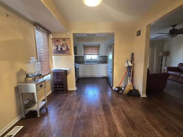 $140,000 | 1010 Patricia Lane, Crete, IL 60417