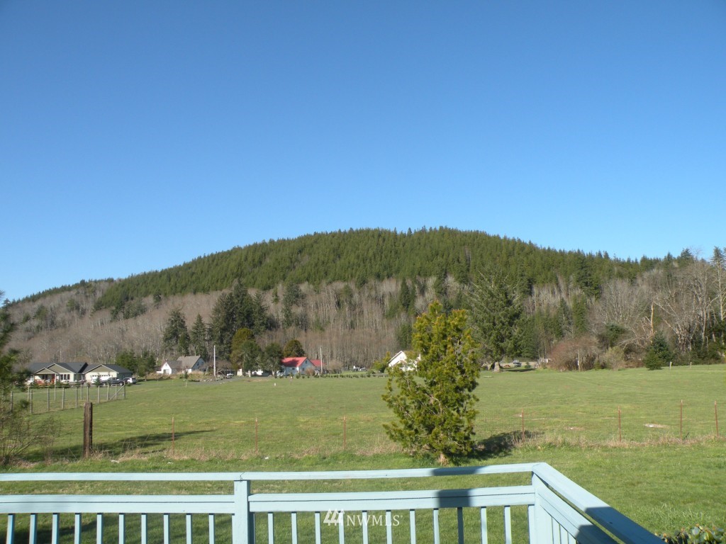 166 Camp 1 Road Raymond, WA 98577 - Photo 12 of 17 Gallery Image 12