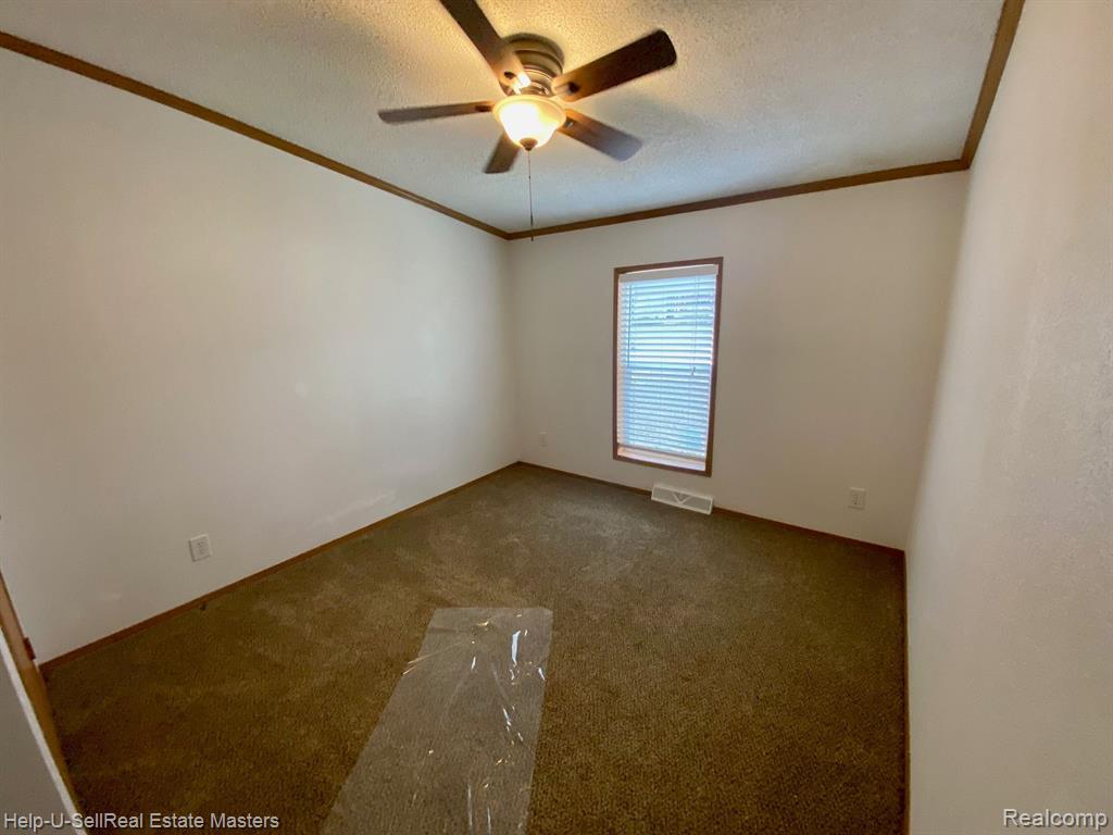 223 Clark Street Yale, MI 48097 - Photo 19 of 22 Gallery Image 19