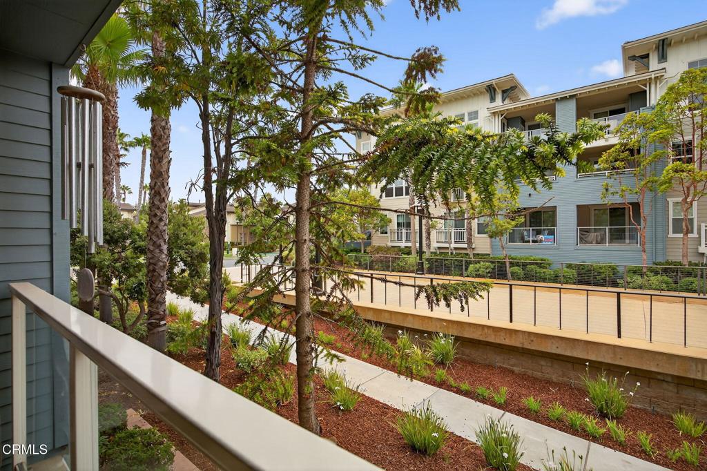 1423 Windshore Way Oxnard, CA 93035 - Photo 42 of 77