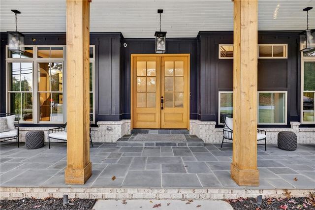 a view of entryway with livingroom and furniture