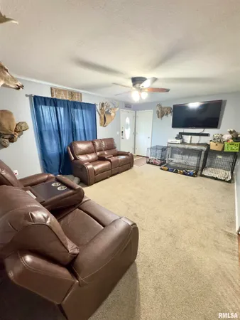 $190,000 | 512 Magnolia Street, Payson, IL 62360
