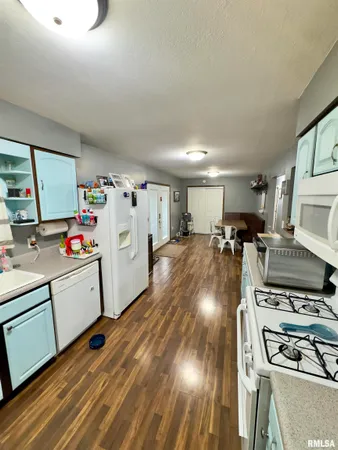 $190,000 | 512 Magnolia Street, Payson, IL 62360