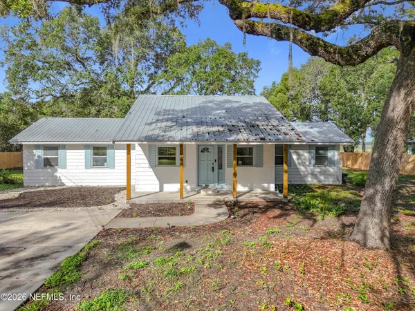 $389,000 | 7980 Highway 100, Keystone Heights, FL 32656