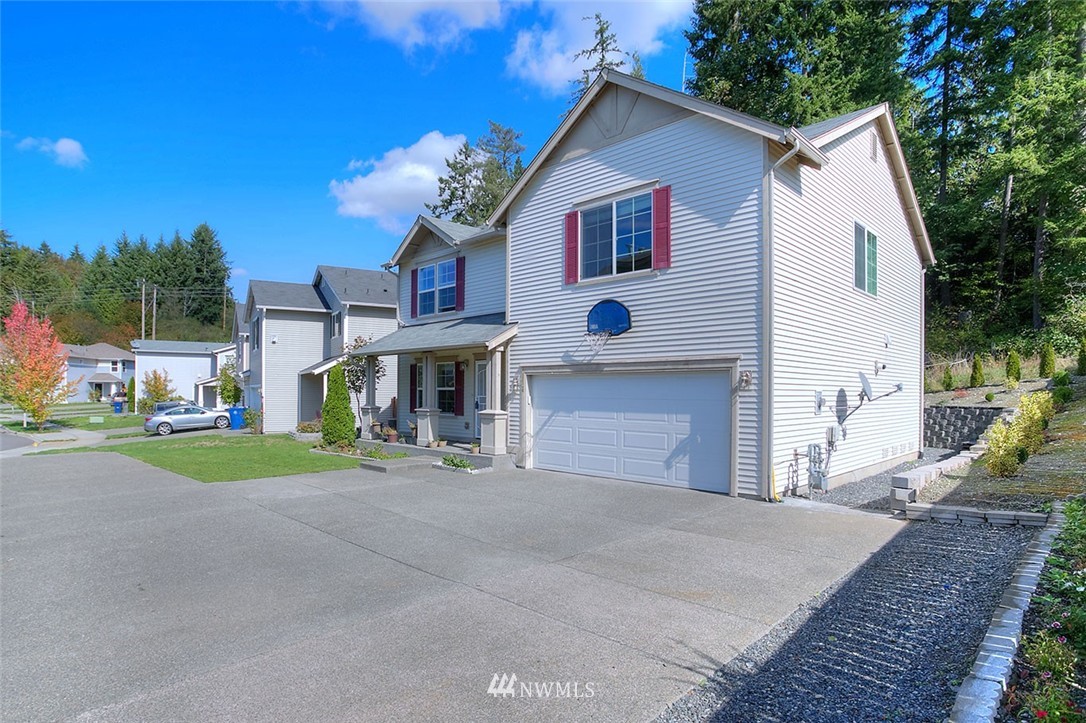1424 191st Place Southeast Bothell, WA 98012 - Photo 2 of 23