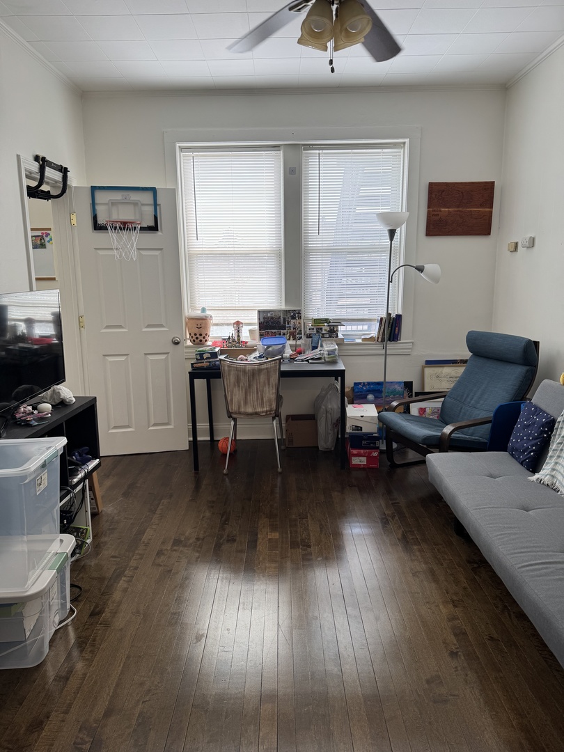 3145 South May Street, Unit 2R Chicago, IL 60608 - Photo 2 of 11