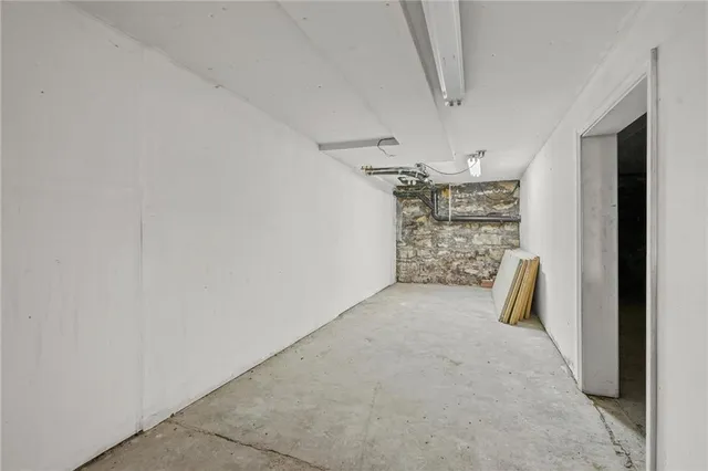 $378,000 | 106 Saratoga Avenue, Excelsior Springs, MO 64024