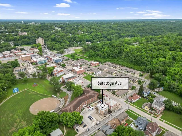 $378,000 | 106 Saratoga Avenue, Excelsior Springs, MO 64024