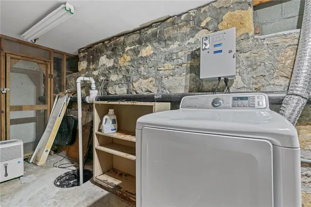 $378,000 | 106 Saratoga Avenue, Excelsior Springs, MO 64024