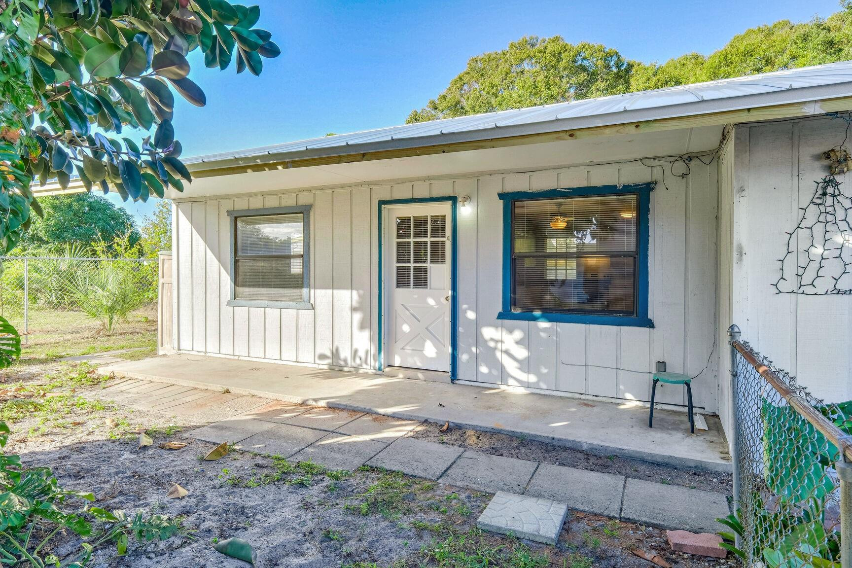 3147 Naylor Terrace, Unit 3 Fort Pierce, FL 34982 - Photo 11 of 16 Photo 11