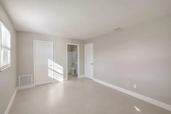 $1,500 | 3147 Naylor Terrace, Unit 3, Fort Pierce, FL 34982
