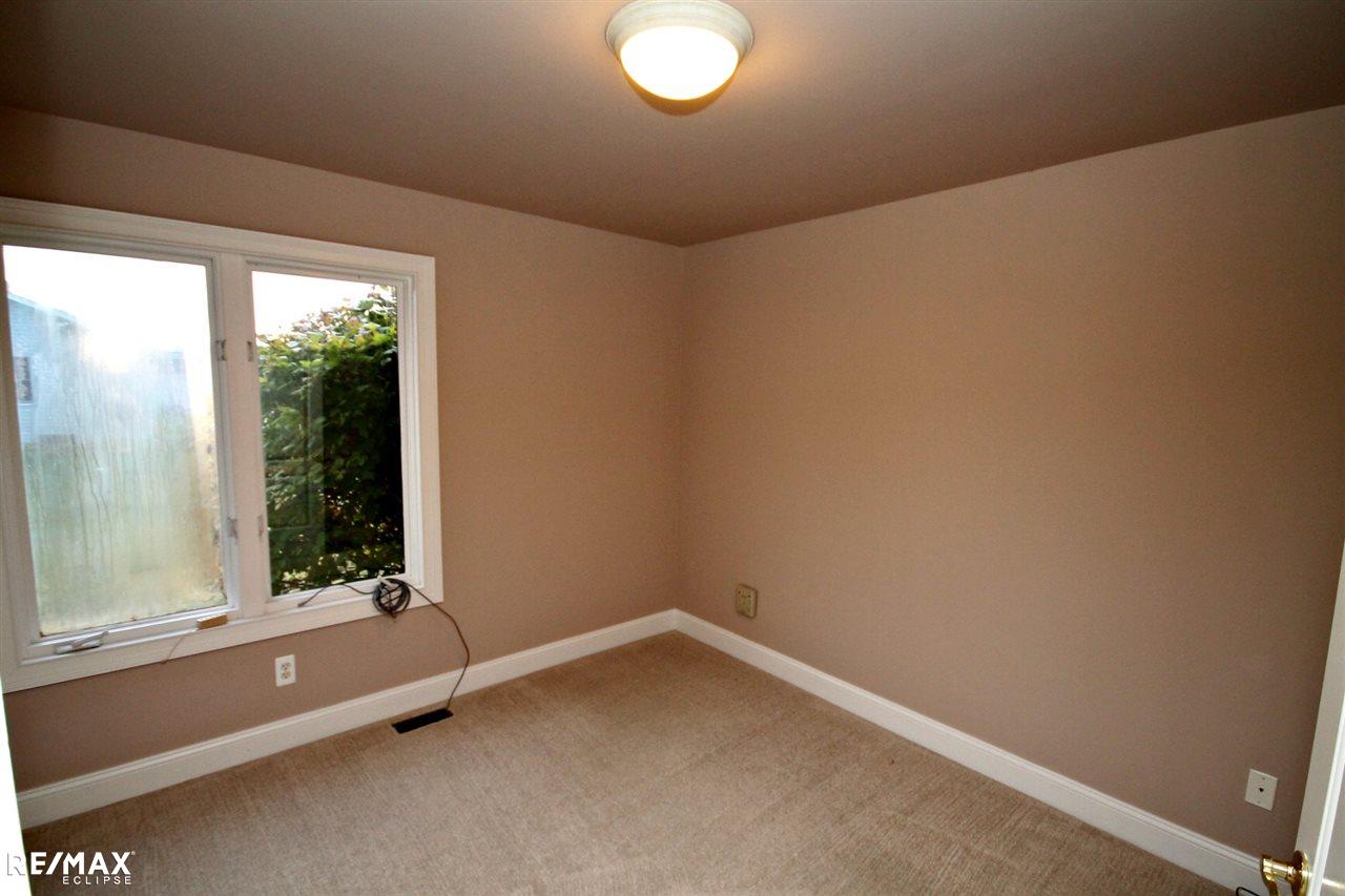 4554 Kidder Road Almont, MI 48003 - Photo 11 of 30