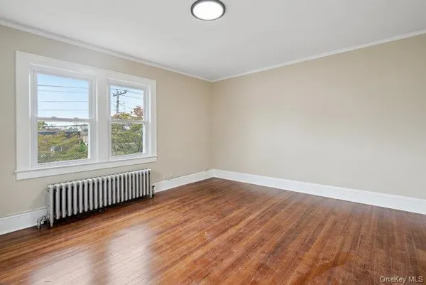 $4,500 | 1030 Glen Cove Avenue, Glen Head, NY 11545