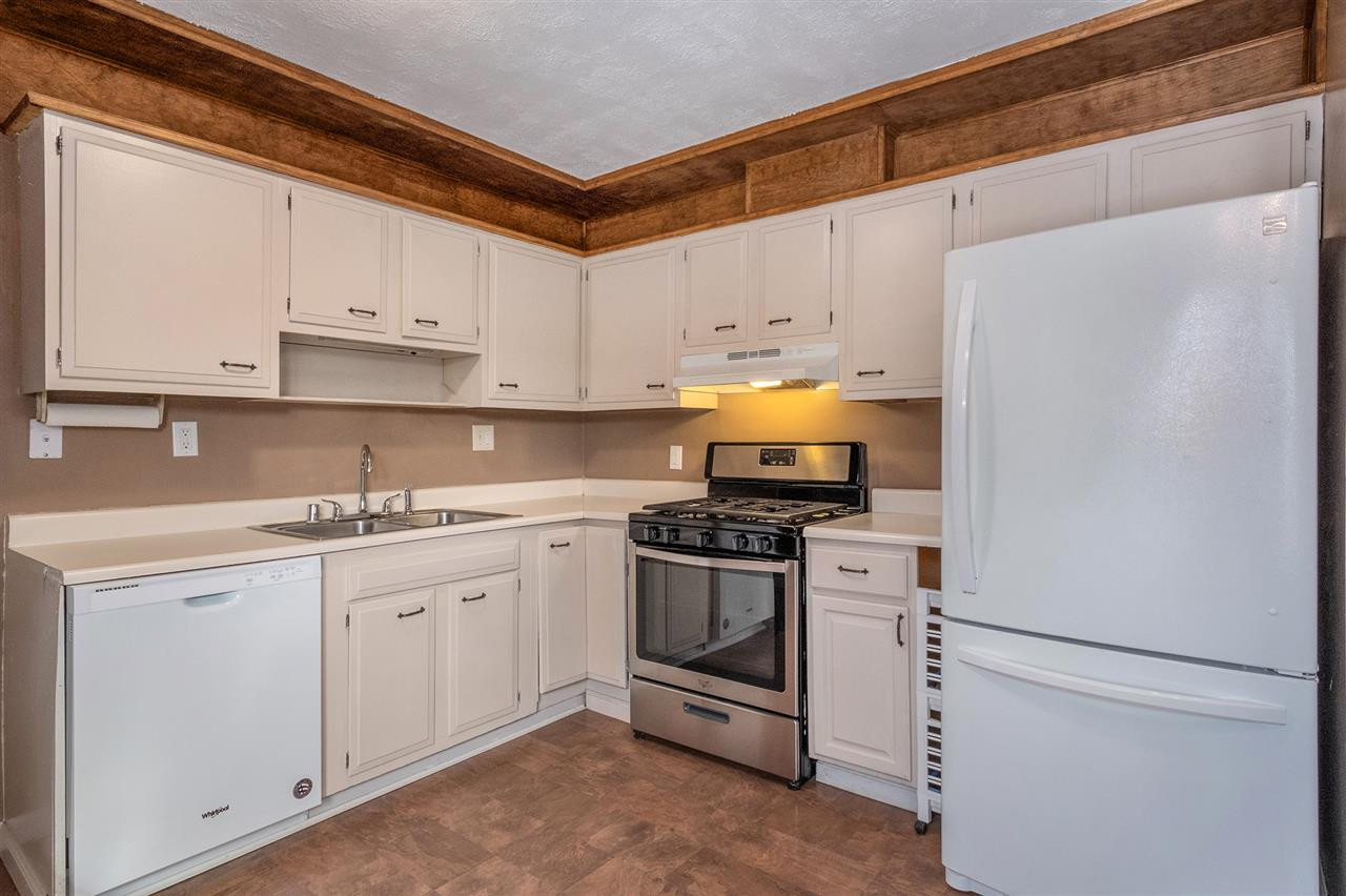 3430 Reynolds Road Jackson, MI 49201 - Photo 8 of 31 Photo 8
