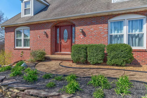 $377,000 | 10124 Brookline Drive, Evansville, IN 47711