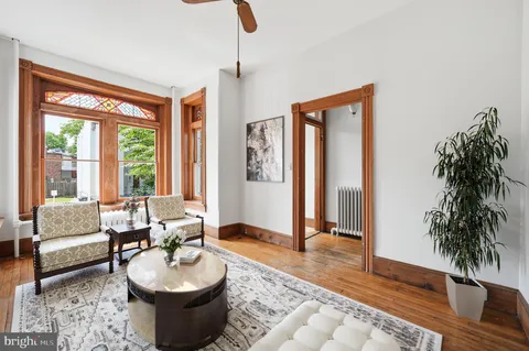$995,000 | 406 10th Street Southeast, Washington, DC 20003