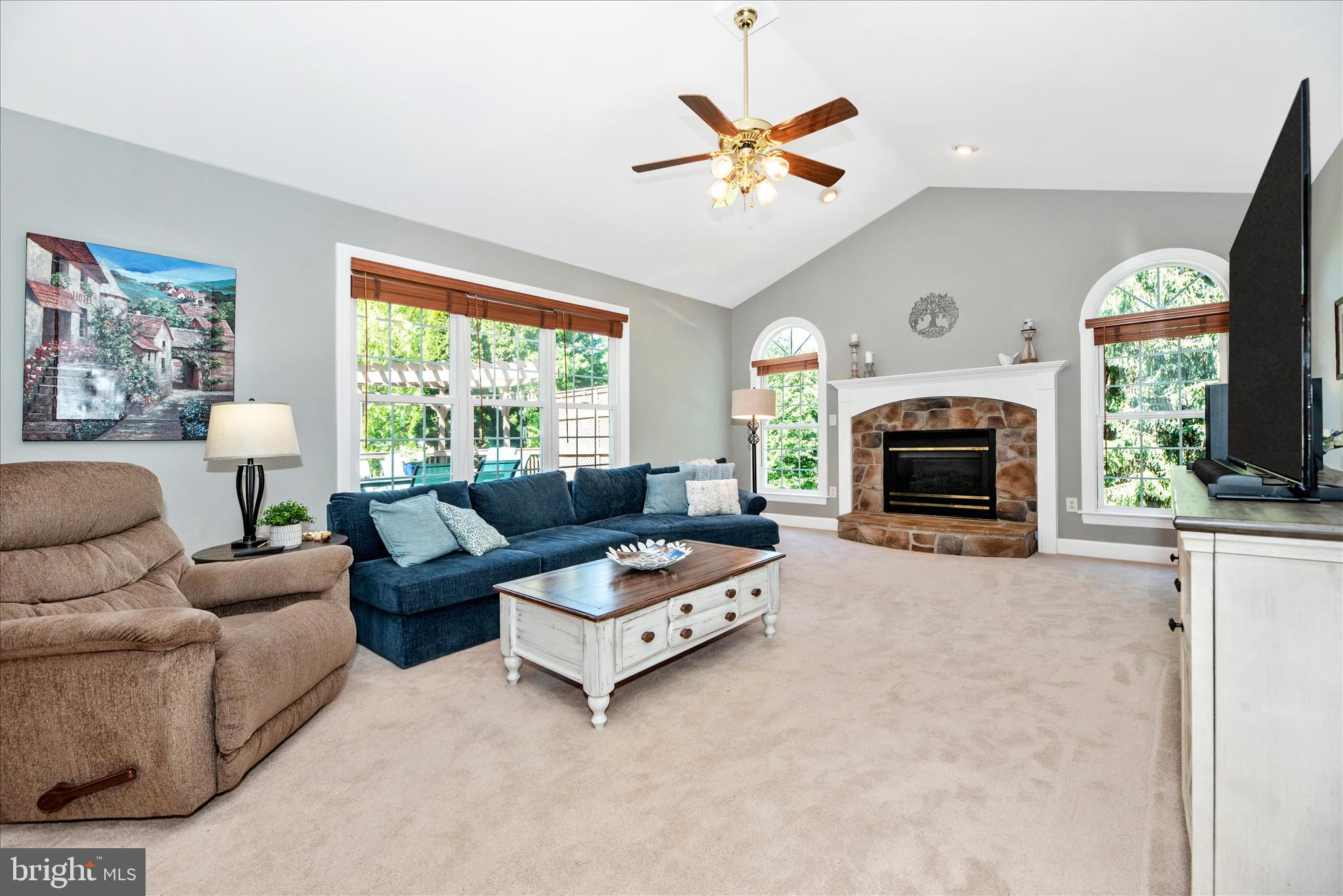 3045 Averley Road Ijamsville, MD 21754 - Photo 3 of 73 Family Room