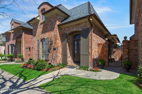 $499,000 | 208 Elysian Fields Drive, Lafayette, LA 70508