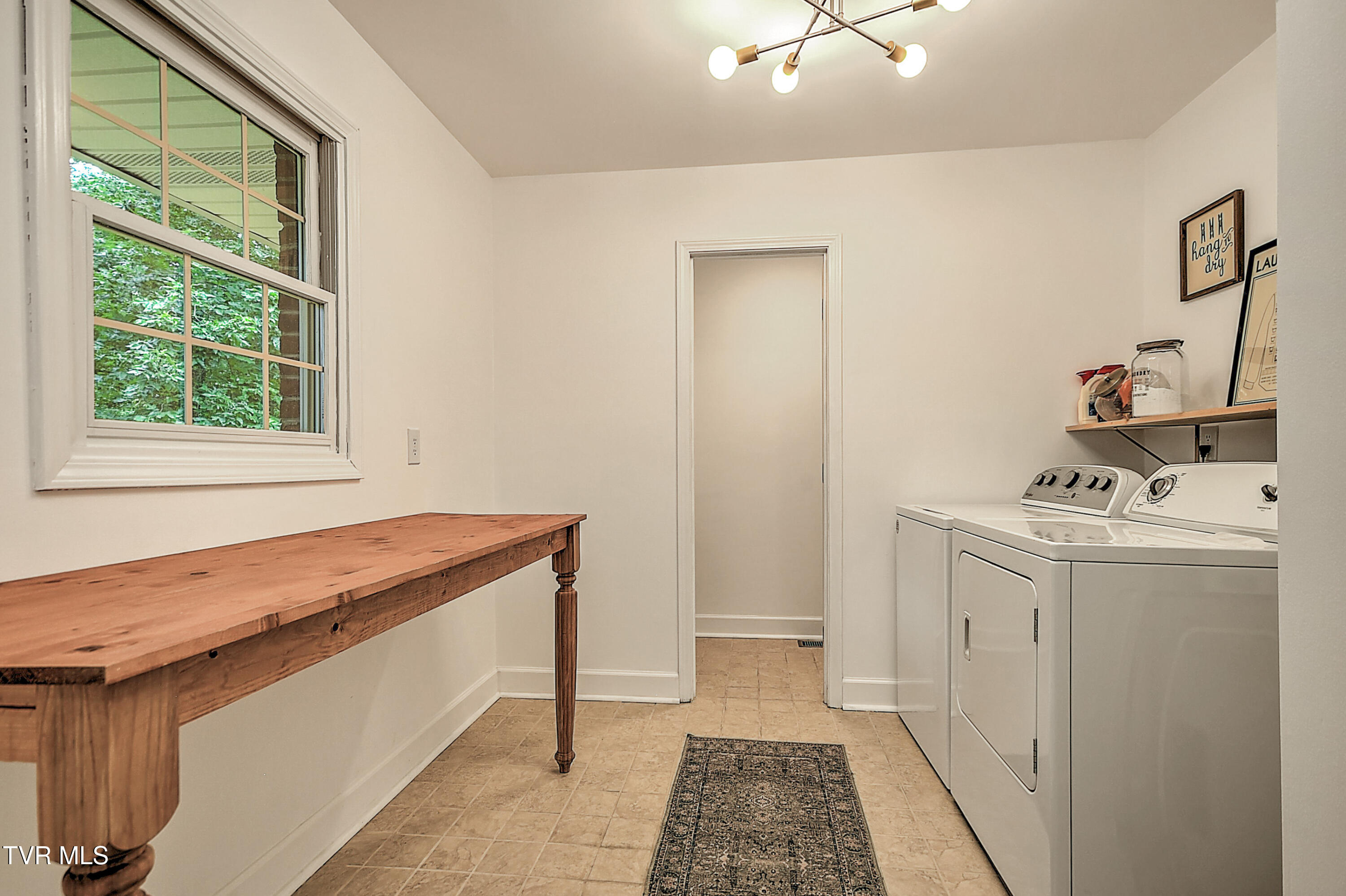 145 Zeb Grindstaff Road Elizabethton, TN 37643 - Photo 27 of 68 145 Zeb Grindstaff JV-28