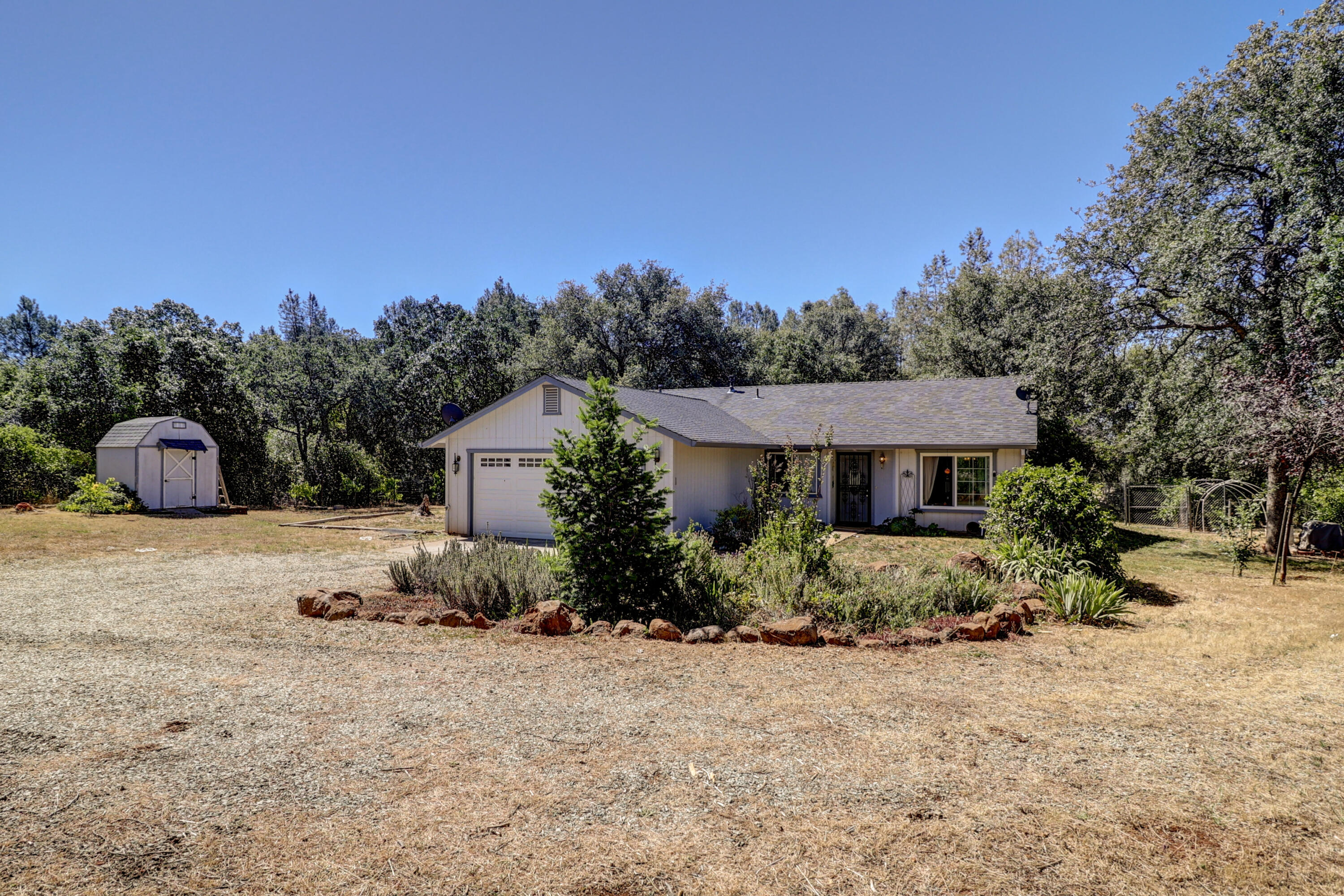 5094 Wilson Hill Road Manton, CA 96059 - Photo 34 of 35 FRONT OF HOUSE
