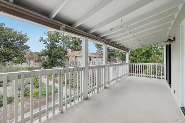 $650,000 | 760 Granada Court, St. Helena, CA 94574