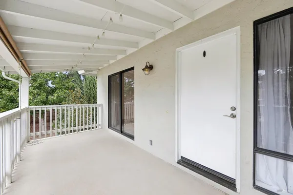 $650,000 | 760 Granada Court, St. Helena, CA 94574